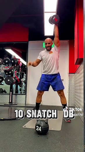 10 Round 🔄 23 minute time ⏱️ 400🔥 10-10-10-10 10 Kt swing over head 10 burpee 10 snatch db 10 burpee #tiktok #foryou #fyp #crossfit #viral