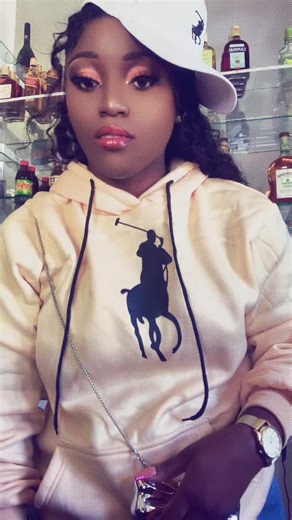 sexy kerry (@kerryandkerry)’s videos with Try Loving Me - Anthony Q.