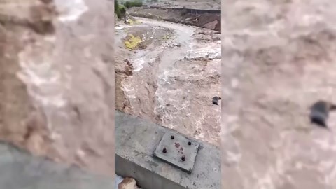 Rainfall causes floods in parts of drought-stricken Iran