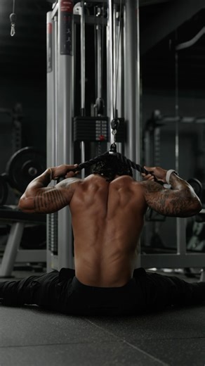 Here are some solid posterior exercises you can use to add into your arsenal! Today’s focus was more on an endurance level with high reps, not super heavy but enough to get a solid push. As your weight and strength increases, it’s important to prioritize your rest periods! During heavier lifts I’m resting around 2:30-3 minutes. For ME, that’s optimal for my recovery. Try out some of these exercises or put it together for a full workout and lemme know how it goes! 🎥: @georgeplakoruscreative 📍: 