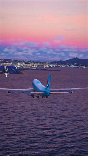5.7K views · 4.7K reactions | Korean Air Boeing 747 final approach into SFO. From Microsoft Flight Simulator 2020. #aviationdaily #msfs #flightsim #planelanding #boeing747 #koreanair | Flight Playground | Facebook