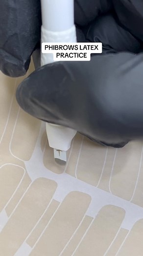 Follow for microblading tips ❤️ ig; yomairaalcala_master #microblading #makeup #beautystudio #microbladingsupplies #microbladingtips #microbladingtraining