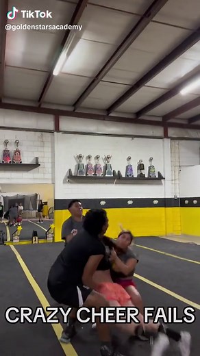 Hilarious Cheerleading Fail Compilation | Funny Fails