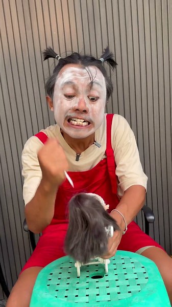 Stupid prank on mom