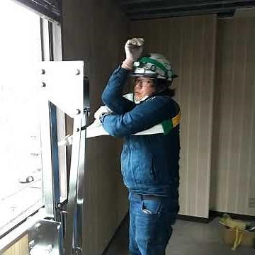 避難器具「緩降機」降下試験