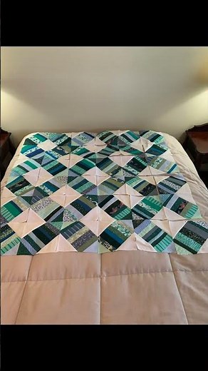 BlueGreen XBlockQuilt Short #quilted #sewing #quilt