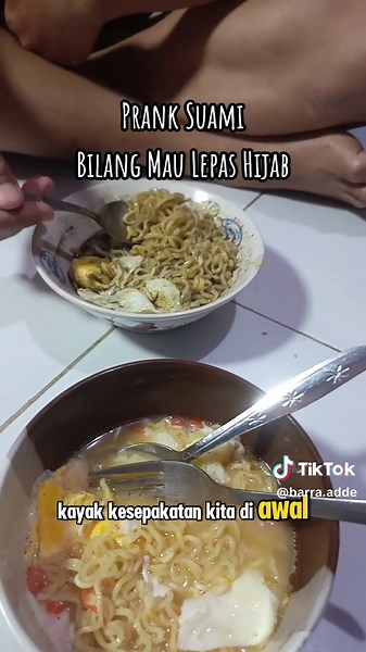 Kehilangan Kesan\nMomen Gagal Lepas Hijab