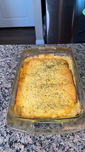 1 pan chicken dinner 😋 this is a delicious chicken cornbread casserole, all in 1 pan! This original video was produced by Network Media, LLC, and Kristin Michelle. | Home Hacks & Easy Snacks