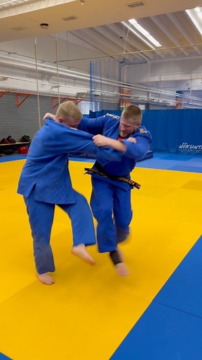 WATCH THIS POWERFUL THROW 🔥👊🏻 #judo #judoka #judo world #judo ippon #judo SILA #judo style #judo lifestyle | Denis Zenikov