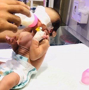 Learn the ins and outs of feeding your cute baby, from breastfeeding to solid foods. Get expert tips and advice for a smooth feeding journey." 2. "Feeding your baby is a special bonding experience. Discover the best ways to nourish your little one and create a positive feeding routine." 3. "Get the lowdown on baby feeding, from nutrition to mealtime routines. Learn how to make feeding time a success." 4. "Feeding your baby can be overwhelming, but with the right guidance, you'll be a pro in no t