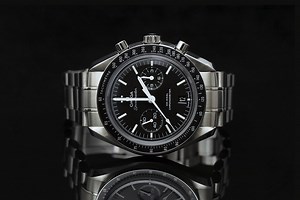 Omega Speedmaster Moonwatch Co-Axial Chronograph