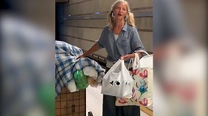 A homeless woman with an incredible voice was caught on camera singing in the subway. Now, the video is going viral. http://bit.ly/2nVpnc8 | 16 WAPT News