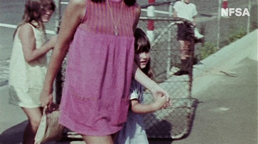 As summer winds down, students are settling into the first months of the school year, some for the very first time. Have you wondered what these early school days were like for Australian kids in the 1970s? Filmed primarily at Hawthorn West Primary School in Melbourne, this 1971 clip offers a window into an Australia reimagining what children’s learning could be. With personal narration from a kindergarten schoolteacher, it gives rare insight into a period when schools were prioritising independ