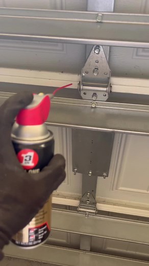 Garage Door Maintenance Tips for Orlandofl Residents