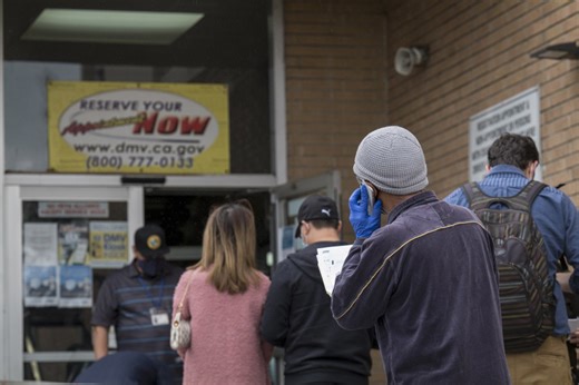 DMV says 325,000 Californians have to replace their REAL ID amid software issue