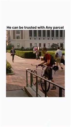 ENTERTAINMENT 📸 on Instagram: "🎬 Premium Rush (2012) Genre: Action / Thriller Runtime: 1h 31m Rating: 6.5/10 Overview: Premium Rush follows Wilee, a fearless New York City bike messenger who picks up an envelope that a corrupt cop desperately wants. What starts as a routine delivery turns into a high-speed chase across Manhattan, with Wilee dodging cars, chaos, and danger—all on a fixed-gear bike with no brakes. Why It’s Loved: • Non-stop, real-time action • Fresh concept centered around bike