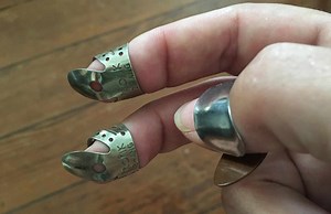 How to Wear Banjo Picks: A Beginner's Guide