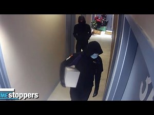 Home Invaders Use FedEx Disguise to Shoot, Rob NYC Man in Apartment: Cops | El Minuto (English)