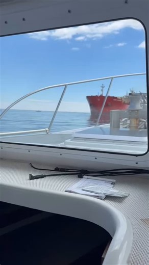 80 reactions | Running with a big dog on the way to Point Pleasant. #scuba #scubadiving #techdiver #techdiving #wreckdiving #scubadiver #rebreatherdiving #scubadive #techdive #atlanticocean #pointpleasant #pointpleasantbeach #pointpleasantnj #diveboat | D/V Tenacious | Facebook