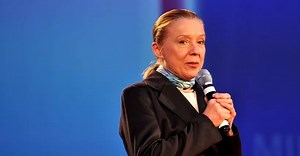 Ce s-a ales de Mihaela Mihai, îndrăgita artistă care a interpretat șlagărul „De-ai fi tu salcie la mal”. Ce mare dramă a trăit: „Cinci ani m-a drogat”