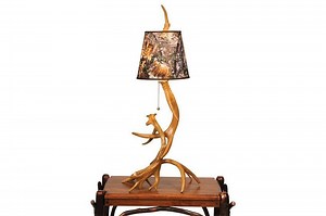Amish Handcrafted Rustic Farmhouse Antler Table Lamp with Sheepskin Shade