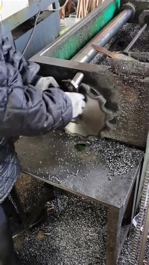 Sprocket Keyway Shaping by Broaching