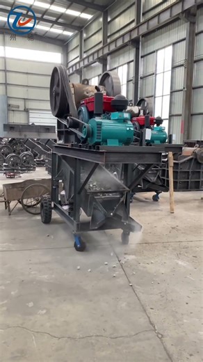 The integrated crushing and screening machine achieves remarkable screening results.