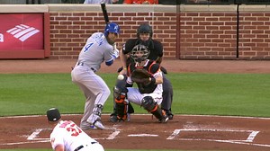 Gordon homers in 4-hit game