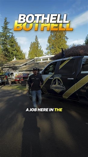 🌟 Just wrapped up a stunning deck project in Bothell! We combined a sleek patio cover with a gorgeous glass railing for that perfect blend of protection and open views. Whether rain or shine, this space is ready to enjoy year-round! 🌦️ If you’re in the Seattle area and dreaming of a custom outdoor space, you know who to call. 💪 #Bothell #DeckGoals #OutdoorLiving #GlassRailing #PNWProjects