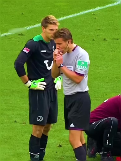 Player with water 💦 Soccer playing with water 🥶#soccer #blowthisup #footballedit #footballtiktok #fyp
