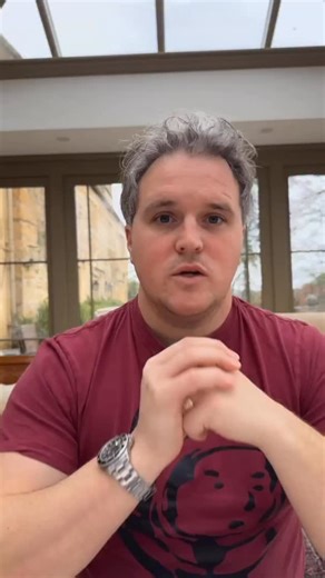 The Gist on Instagram: "@whsmithofficial moved from fighting on the high street to winning in airports and train stations. Captive audiences… and a business model the high street can’t match. ✈️🛒📈 #TheGist #WHSmith #Retail #BusinessStrategy #HighStreet 📑Source: The Grocer — WHSmith Profits Surge on Travel Growth https://www.thegrocer.co.uk/news/wh-smiths-profits-surge-on-travel-growth/697901.article"