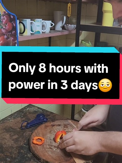 Crisis in Cuba: Power Outage and Daily Struggles