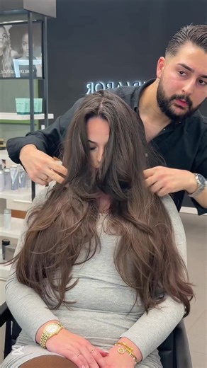 ⭐️SCHNEIDEN ⭐️ #bern #coiffeur #haarschnitt #coiffeurbern #friseur