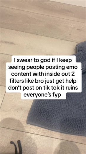 Yes im taking a poop