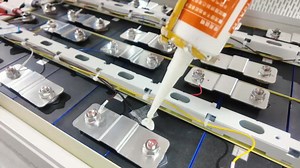 521 reactions · 275 shares | شاهد عملية التصنيع لبطاريات الليثيوم...