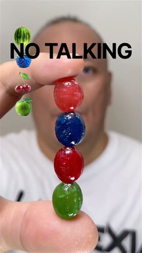 👂ASMR CHARMS BLOW POP MINIS BUBBLE GUM CANDY (5 FLAVORS) EATING SOUNDS👂#shorts #asmr #candy