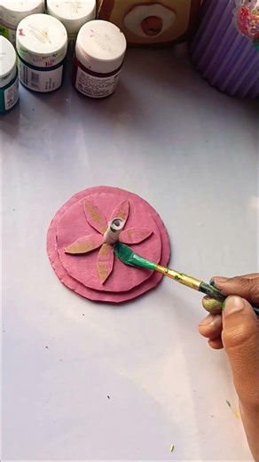 Let,s make diy strawberry 🍓🍓 jewellery box with acrylic paint 🎨🖌️