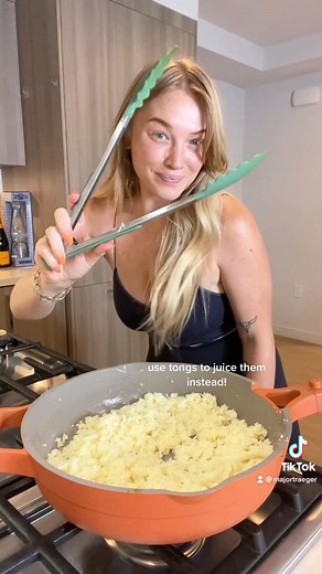 Alix Traeger on Instagram: "TODAY’S HOT TIP: use tongs to juice your citrus!  #hottip learned this one from the one & only @thedessertsnob  #citrus #lemon #lime #juicer #juice #tongs #juice #hacks #cookinghacks #foodhacks #tools #kitchentools"