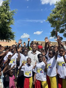 POV: Sharing is Caring, Together with our Friends from @everydaybiscuits We spent our Evening together with the people of Iganga ( Eastern Uganda) Dancing,Eating & learning as one ! ❤️ 😇 - #inspireghettokids #Ghettokids #Dance #fyp #MakingLifeBetterthroughDance