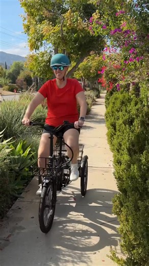 Check out this awesome folding adult electric trike! How cool!!! It's from @qlifebike ✨official website link: https://www.qlifebike.com/products/triker-folding-3-wheels-electric-bike?bg_ref=3PsF5JftHJ 5% off discount code for website: FAMILYFUN #qlife #ebike #etrike | Family Fun Pack