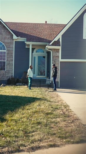  Some people have never had a roof replaced and are wondering what the insurance process looks like if one were to be approved. ⭐️ So here is a good explanation of how things go give or take, depending on your insurance.  #craftsmanship #roofingcontractor #kcrealtor #kcrealestate #newroof #homeinspection #midwest | Hammons Roofing | Facebook