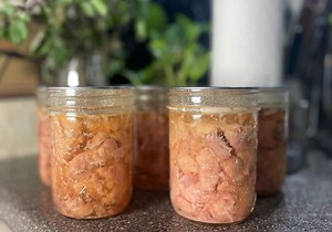 Easy Pressure Canned Chicken for Long Term Storage