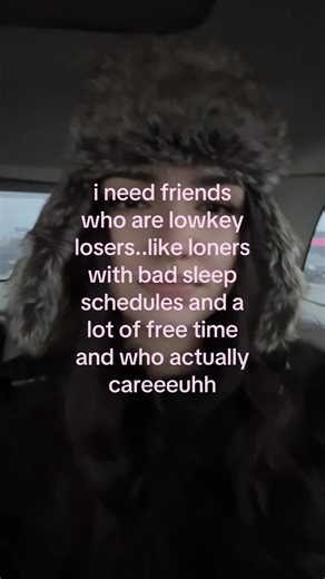 just be like over 17 pls..sigh i hope this actually reaches ppl we can talk about anything n everything but pls ignore this if u just want something surface level because i rlly genuinely crave connection, everyone is so shallow nowadays and god i’m lonely #18 #bmf #moots #discord #roblox