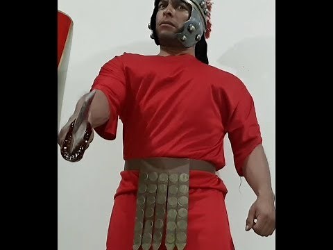 HOW TO MAKE THE ROMAN SOLDIER'S TUNIC
