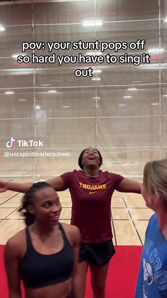 Expert Backspot Communication in College Cheerleading