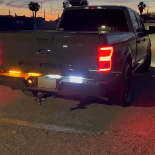 Thanks for sharing, Tyler B.! Check out his setup using our: - Tailgate Warning Light Bar - Z Surface Mounts Let's see your setup! Post & Tag Us / Message Us your pictures/videos for a $10 off promo code and chance to be featured! @SpeedTechLights #LightingTheWay | SpeedTech Lights