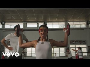 Get Down - Deluxe clip à découvrir sur TrackMusik