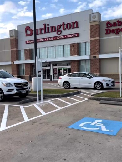 Burlington 529 and Highway 6 is stacked to the gills guys!! I could not believe not only the favorite Middle Eastern fragrances but pretty show stopping deals on DESIGNER brands as well. And they had EVERY one in MULTIPLES of the super viral Royal Apotheic scents as well. @burlingtondeals #bougieonbudget #perfume #perfumetiktok #burlington #burlingtonfinds