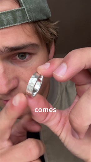 Explore Men's Jewellery: Stylish Rings and Chains