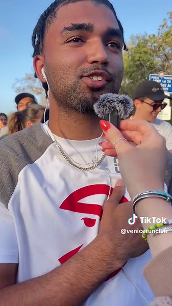 I think we hit every genre?? Drop your favorite running songs in the comments! #vrc #runtok